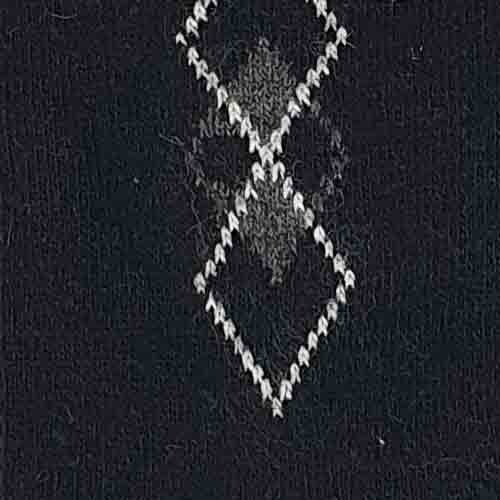 Ett par strumpor i färgen svart för storlekarna 40-46 - med rutigt motiv