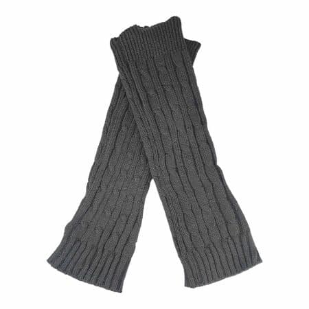 BOOM legwarmers Cozy Stone. mörkgråa benvärmare med flätat mönster