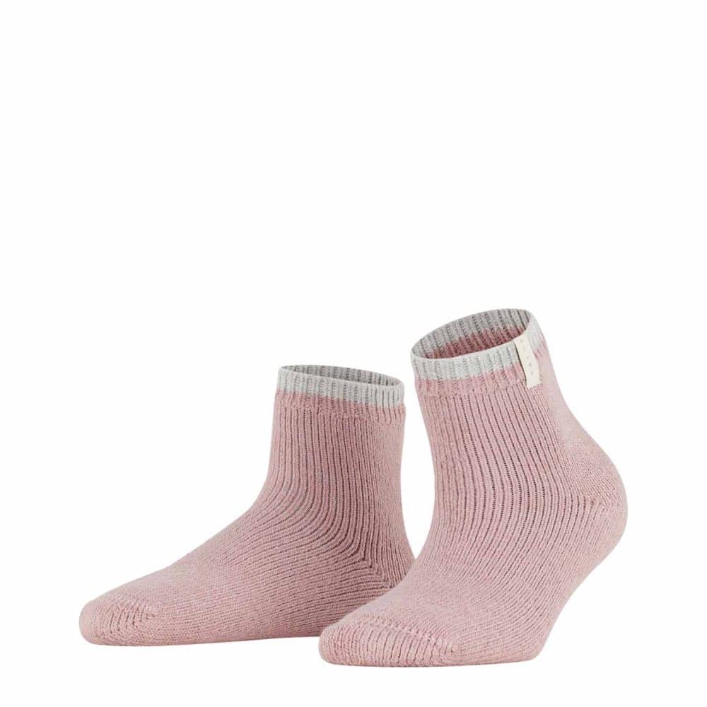 FALKE Cosy Plush rosewater, varma strumpor i färgen rosa med alpackaull och låg skaft